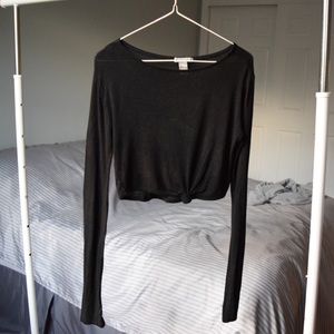 long sleeve athletic crop top